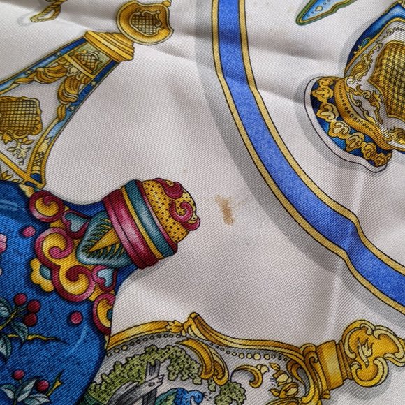 Auth HERMES "Qu’importe Le Flacon” Perfume Silk Scarf by Catherine Baschet - Picture 13 of 13